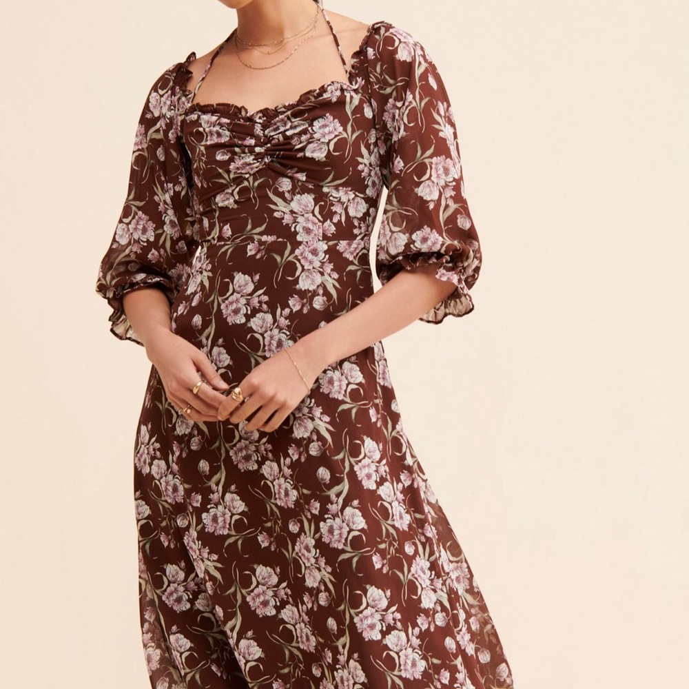 ASTR Cinched Floral Dress